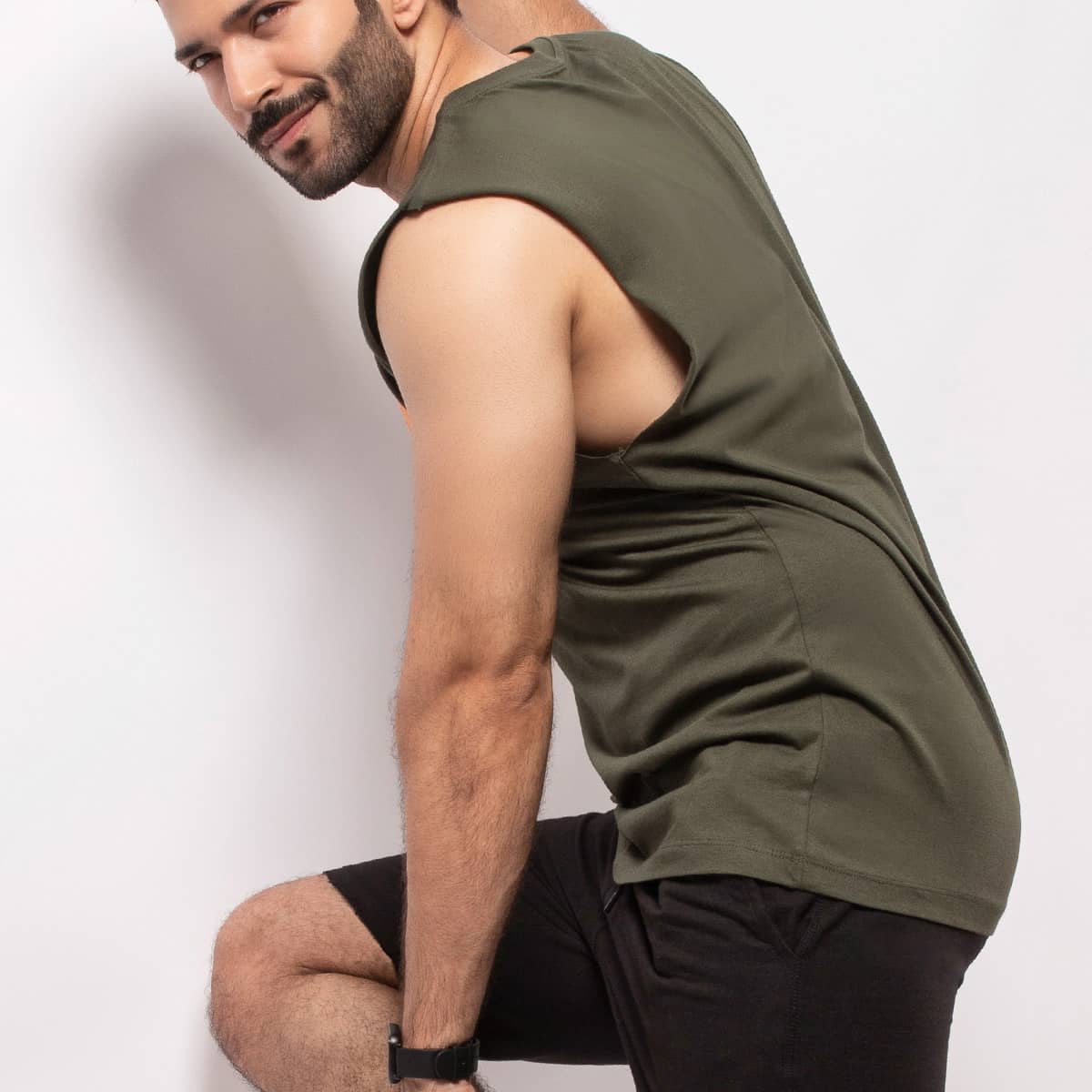 mens_tanktop05x.jpg